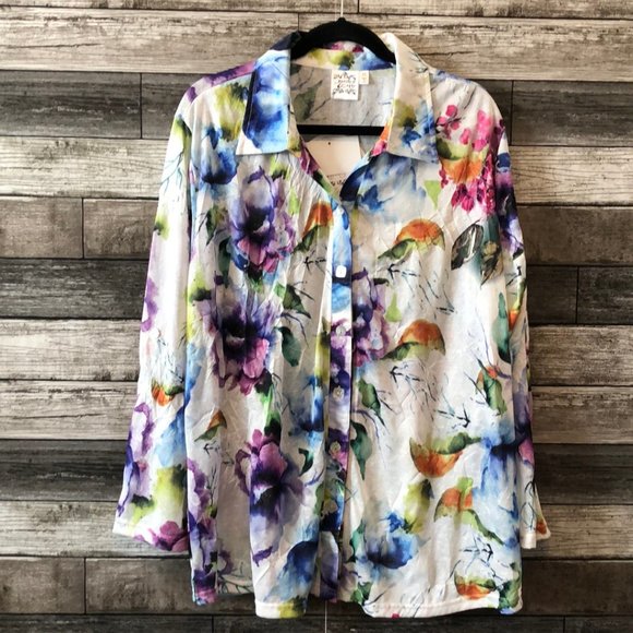 Parsley & Sage Tops - Parsley & Sage Women's Floral Blouse